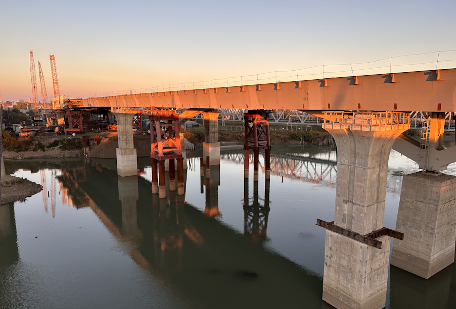 Техническая готовность нового Яблоновского моста в Краснодаре ― 70%